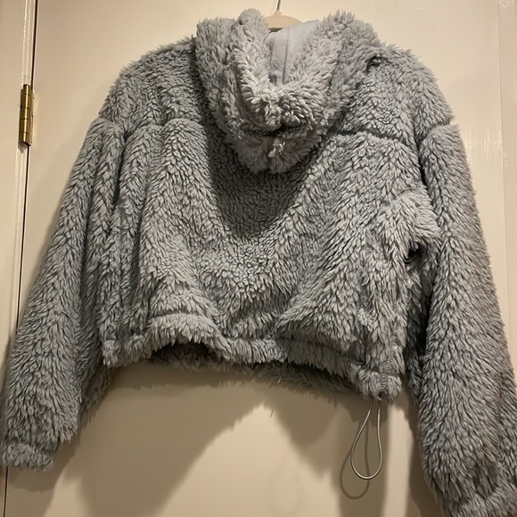 Urban Outfitters BDG Hooded Cropped Teddy Jacket in Light Blue - Picture 2 of 8